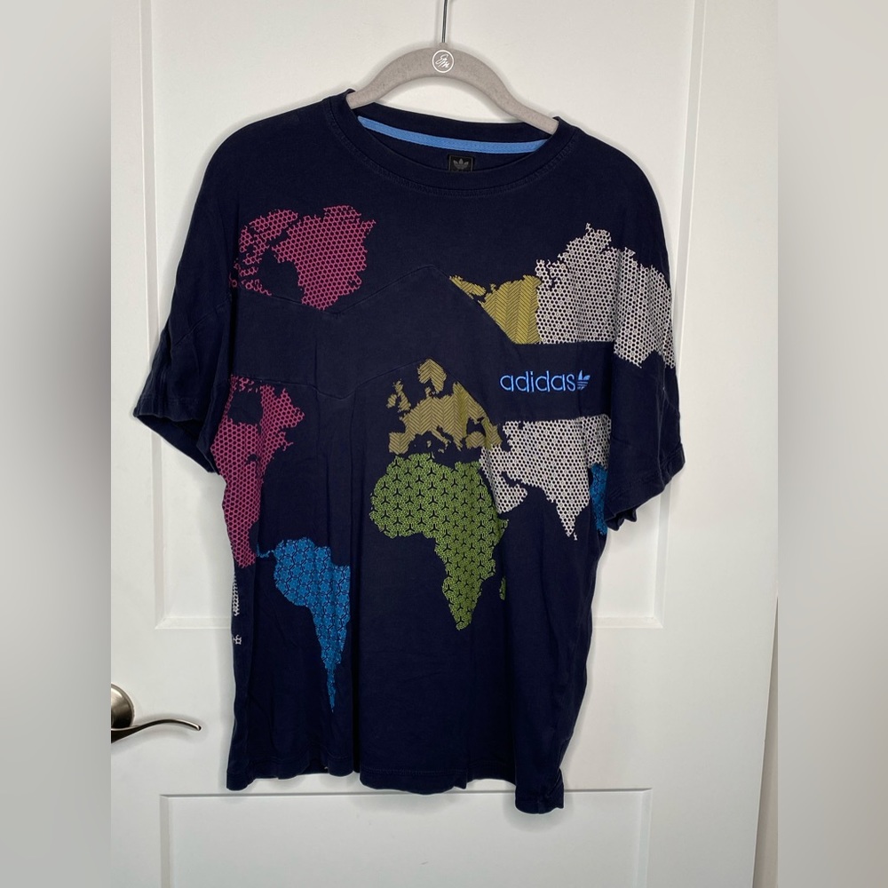 Adidas Grün World Map Continents Graphic Tee Shirt Men’s Size Small